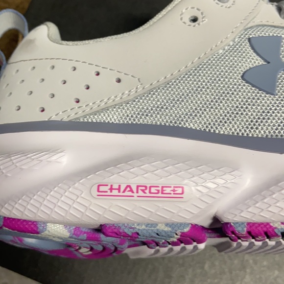 ๐ 2xHP! ๐ Charged Under Armor Size 9 Tennis/Athletic shoes. Gray/blue/pink - Picture 10 of 16